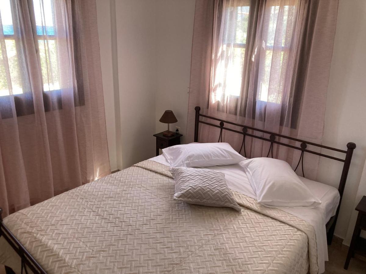Kouremenos Beach Apartments パレカストロ エクステリア 写真