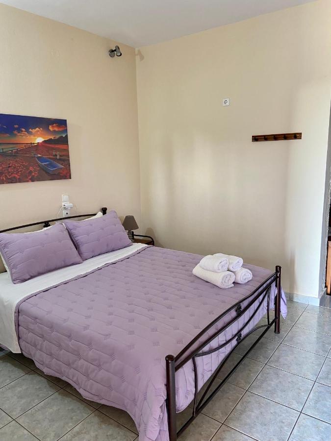 Kouremenos Beach Apartments パレカストロ エクステリア 写真